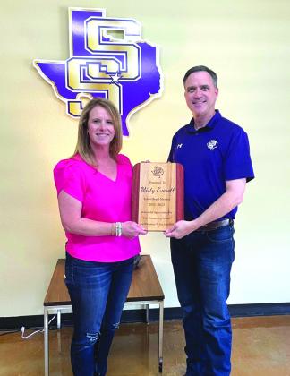 San Saba ISD is grateful to Misty Everett for her many years of service to our students, school and community. She graciously volunteered her time to guide our school district by making our student’s success her priority. Mrs. Everett has served on our Board of Trustees from 2011 – 2023. At the meeting held on May 8, 2023, Mr. Shahan presented Mrs. Everett with a plaque created by the high school woodshop class thanking her for her service. Pictured from left to right: Misty Everett and Kevin Shahan.