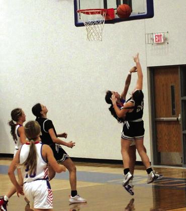 Richland Springs JH Lady Coyotes dominate Cherokee, 68-1