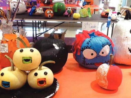 San Saba Elementary Challenge Lab hosted Pumpkin Contest
