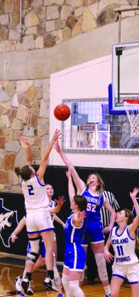 #2 Rylie Bryant, #11 Ryleigh Eckert