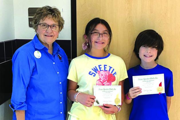 Debbie Shahan (SSGC Youth Committee member); Grade 4 Roadrunner Bird Poster Contest: 3rd Place - Camryn Jacobs, 2nd Place - Luke Nazier
