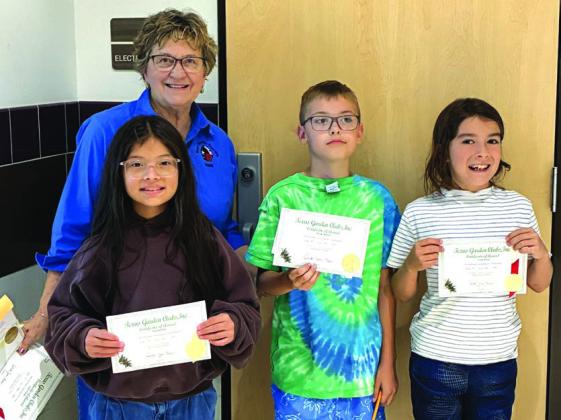 Debbie Shahan (SSGC Youth Committee member); Grade 4 Recycles Sculpture Contest: 3rd Place - Arisbel Paez, Honorable Mention: Dayler Barrier, 2nd Place - Cash Reyes