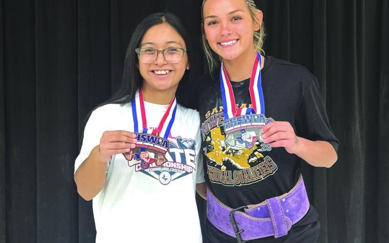 State Qualifiers Kalista Lara and Emaleigh Argote Courtesy of Brian Rogers