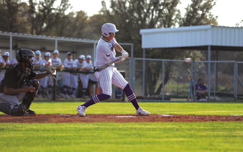 Dillos lose home opener against Comanche 16-6