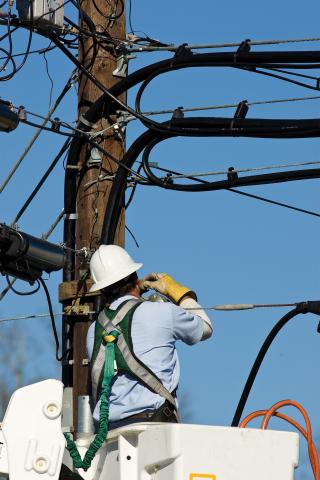 PUCT Assesses $118,000 in Penalties for Electric Rule Violations  
