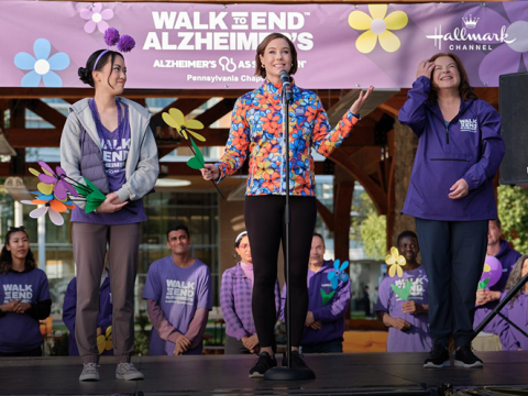 “Falling Together” premiering on Hallmark Channel on September 21, World Alzheimer’s Day