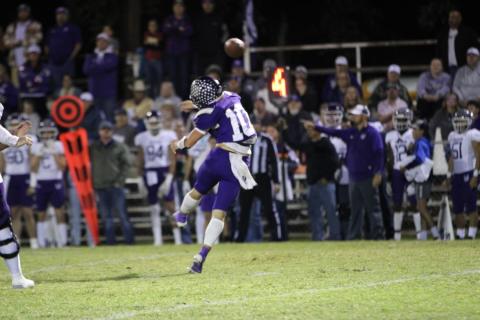 Lackey attempting a pass in last week’s game against Mason.  Courtesy of Kayti lackey - 1916 Athletics