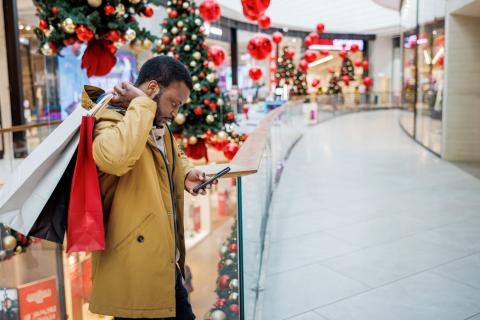 A Texas A&M University retail marketing and e-commerce expert anticipates an increase in sales this holiday season, with a surge in both online and in-store purchases. Getty Images