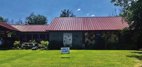 Richland Springs Yard of the Month for September