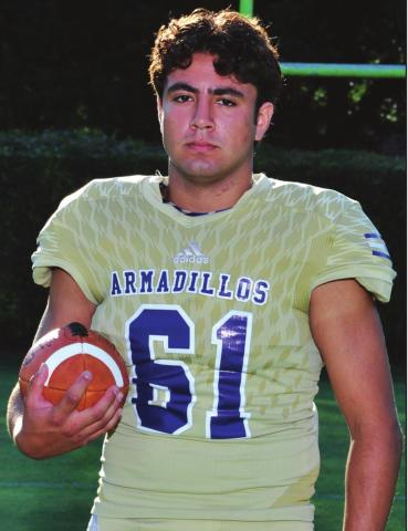 Armadillo football players receive top honors
