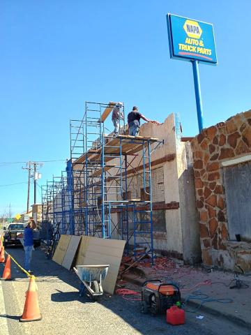 Storefront of Major Auto Parts San Saba Photo by Djuana Payton
