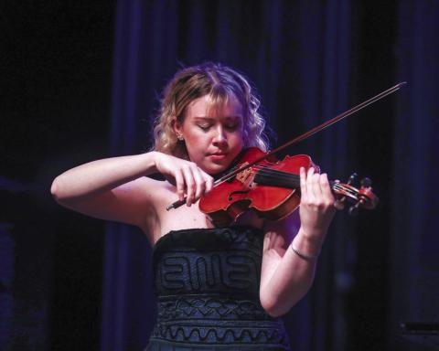 Fiona Shea is one of the violinists to be featured at the free opening night concert of the five-night Fredericksburg Summer Music Institute on Tuesday, June 23. Information at fbgsummermusic. com. Photo courtesy Phil Houseal available for $25. All seating is limited. For more information: fredericksburgorchestra.com info@fredericksburgorchestra.