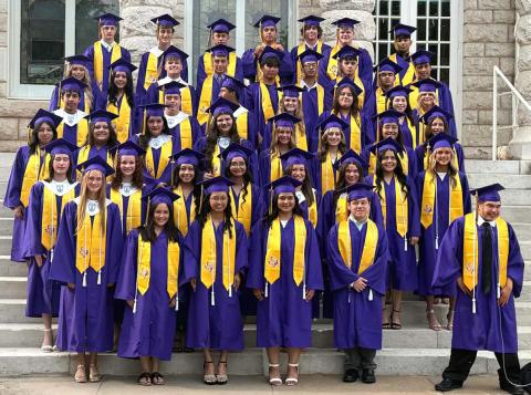 San Saba High School 2026 Graduates