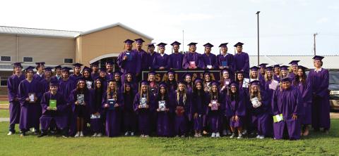 THE CLASS of 2025 with their 4th grade books! | Courtesy of Deanne Cromer