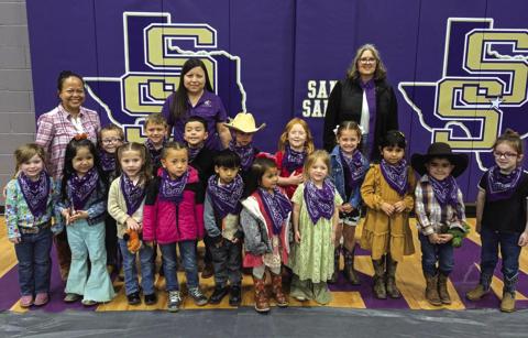 SSES Pre-Kindergarten Students and Teachers Front Row (L to R): Harper Pierce, Zoe Valdez, Jacky Estrada, Sofia Espinosa Palacios, Dylan Nunez, Arlet Rodriguez, Kenlee Cooley, Alexa Delgato Ortiz, Ty Beasley, and Elliot Green. Middle Row (L to R): Maverick Gage, Cole Tharp, Mateo Ramos, *Bridger Craft, *Ellie Cooley, and Lila Morgan. Back Row (L to R): Mrs. Sheryl Cooper, Mrs. Lucia Martinez, Mrs. Amy Faught.