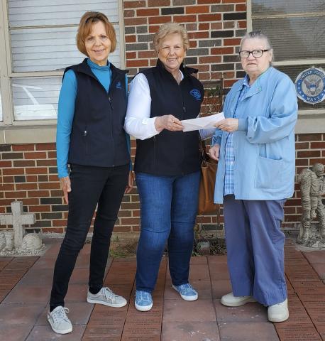 Hill Country Veterans Center: pictured left to right - Betsy Rafferty (HCCW), Gene Witt (HCCW) and Shirley Hill (Hill Country Veterans Center) Courtesy of Susanne Crowe