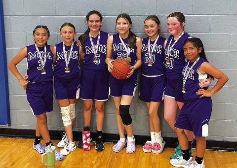 (l-r) Carla Jimenez, Allie Sebastain, Greenley Jo Moore, Khloe Martinez, Cameryn Brockman, Peyton Baskin, and Jazmin Reyes Courtesy of Oscar Zepeda