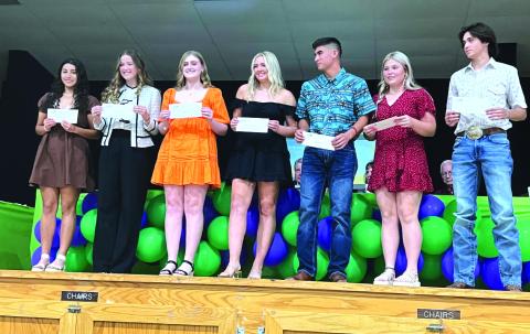 San Saba Scholarship Recipients: Damaris Patino, Madison Shahan, Delaney Ellis, Lexy Amthor, Noah Martinez, Caroline McHam and Jaxzen Mask