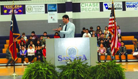 Mr. Houck was the guest speaker for the program. The third graders are sitting behind him listening intently. Photos by SSHS Yearbook staff- Audrina Trujillo and Virginia Diaz
