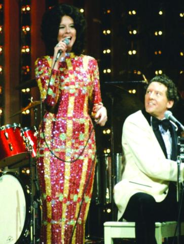 Linda Gail Lewis honors Jerry Lee Lewis at Llano Opry
