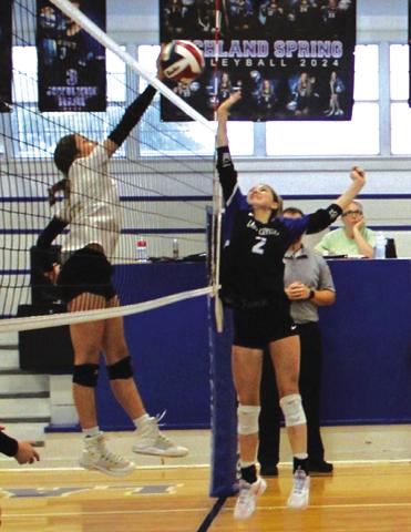 First Set 25-17 RS; Second Set 8-25 SA; Third Set 26-24 RS; Fourth Set 19-25 SA; Fifth Set 14-16 SA. Pictured: HS Girls #2 Emma Bryant.