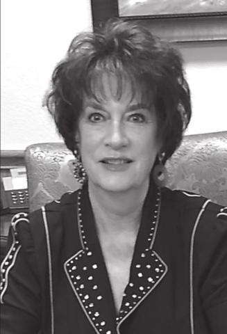 Carole Warlick retires from HCTD