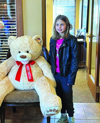 Commercial National Bank’s Christmas giveaway winners