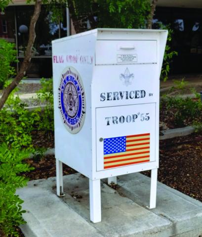 Used Flag Drop Box in San Saba