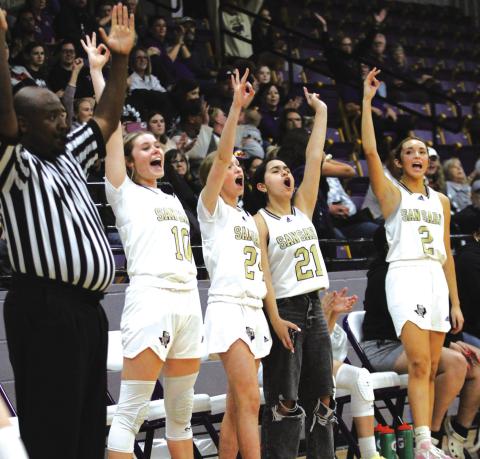 Lady Dillos bench celebrating one of 14 three pointers made #10 Brooklyn Allison #24 Kloey Smith #21 Rihanna Morgan #2 Cinlea Stanton Courtesy of Kayti Lackey-1916Athletics