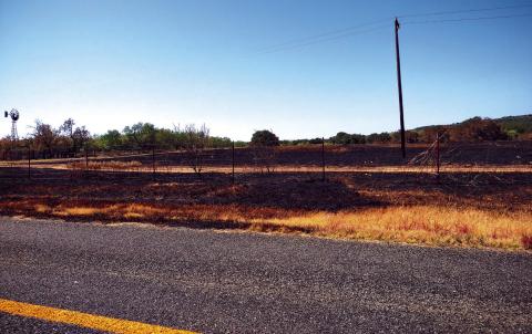 This fire last week got right up to FM 500. Thanks to the quick response of the SS VFD, the Sheriff’s Department, and Precinct 1 Commissioner and crew, it was contained and did not jump across the road.