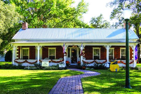 The historic Campbell–Parks House at 505 West Dry Street is the San Saba Garden Club's Fall Garden of the Month recipient. Courtesy of Karen Sloan